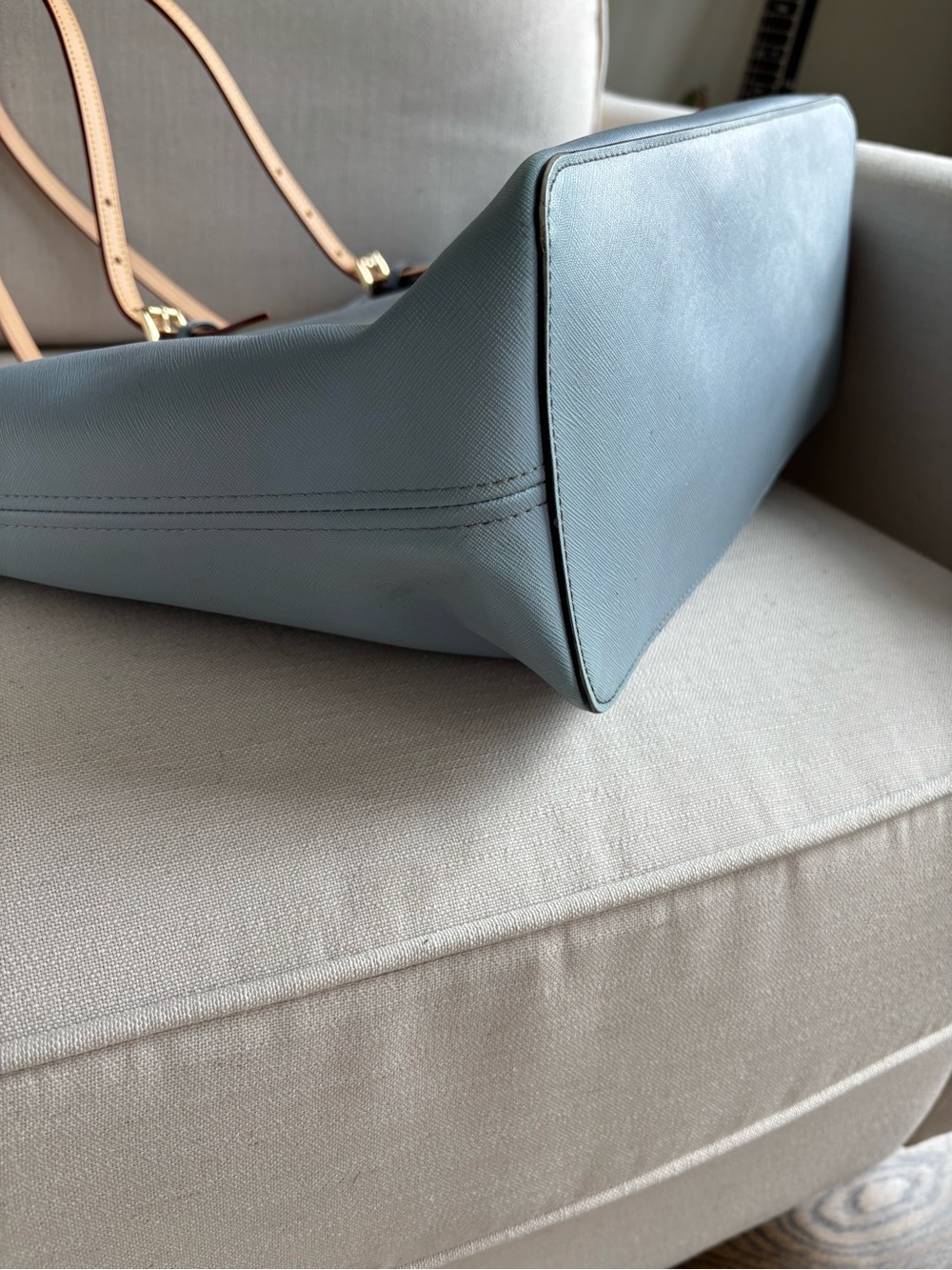 Michael Kors Light Blue Tote with Tan Straps - Picture 4 of 9